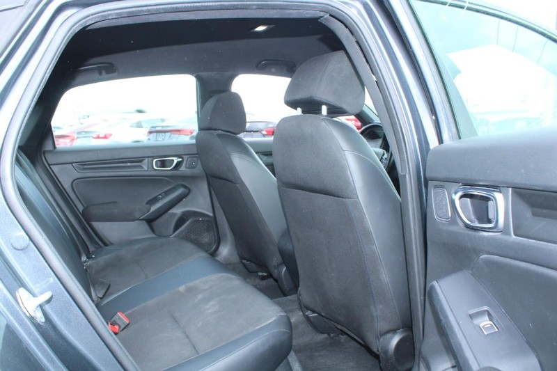 Honda Civic Sedan Vehicle Image 12