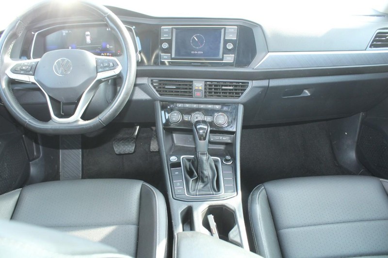 Volkswagen Jetta Vehicle Image 13