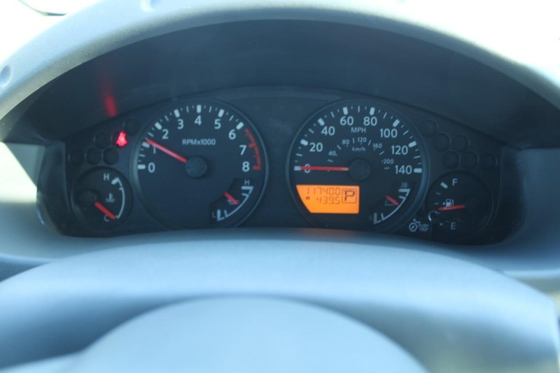 Nissan Frontier Vehicle Image 18