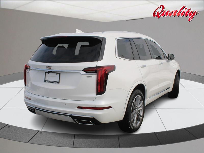 Cadillac XT6 Vehicle Image 03