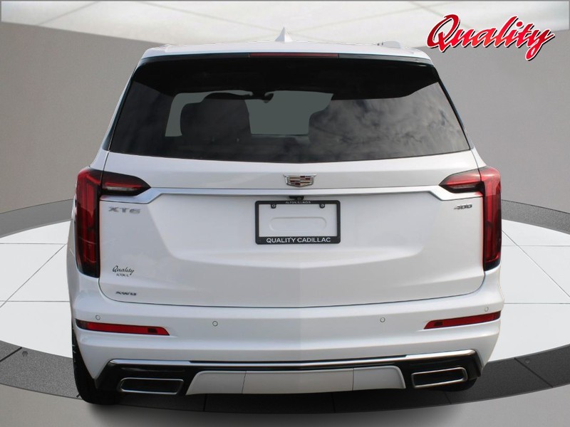 Cadillac XT6 Vehicle Image 04