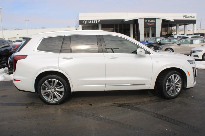 Cadillac XT6 Vehicle Image 08