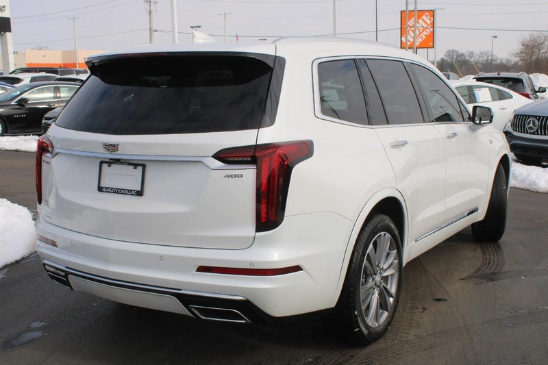 Cadillac XT6 Vehicle Image 09