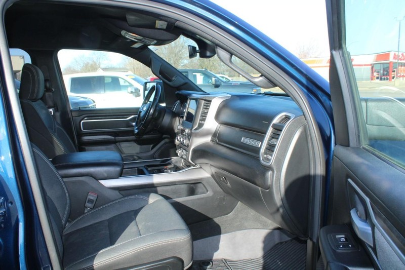 Ram 1500 Vehicle Image 11