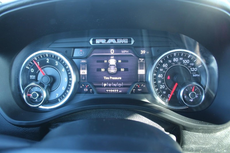 Ram 1500 Vehicle Image 18