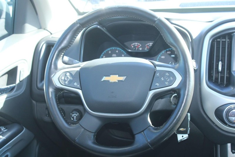 Chevrolet Colorado Vehicle Image 14