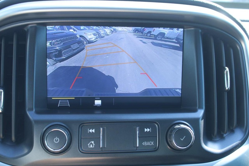 Chevrolet Colorado Vehicle Image 21