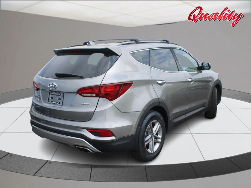 Hyundai Santa Fe Sport Vehicle Image 03