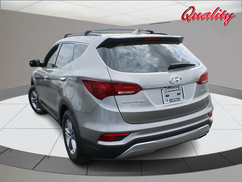 Hyundai Santa Fe Sport Vehicle Image 05