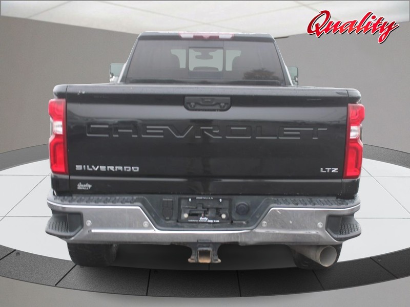 Chevrolet Silverado 3500HD Vehicle Image 04
