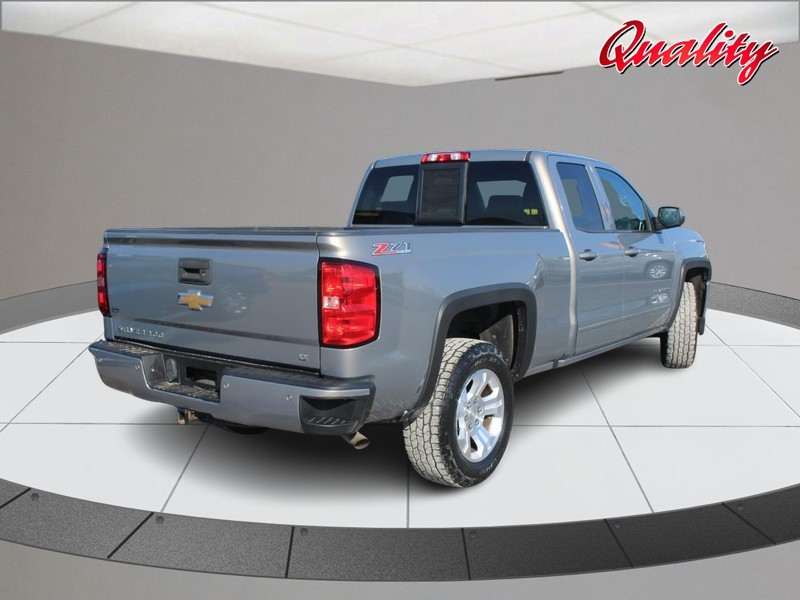 Chevrolet Silverado 1500 Vehicle Full-screen Gallery Image 03