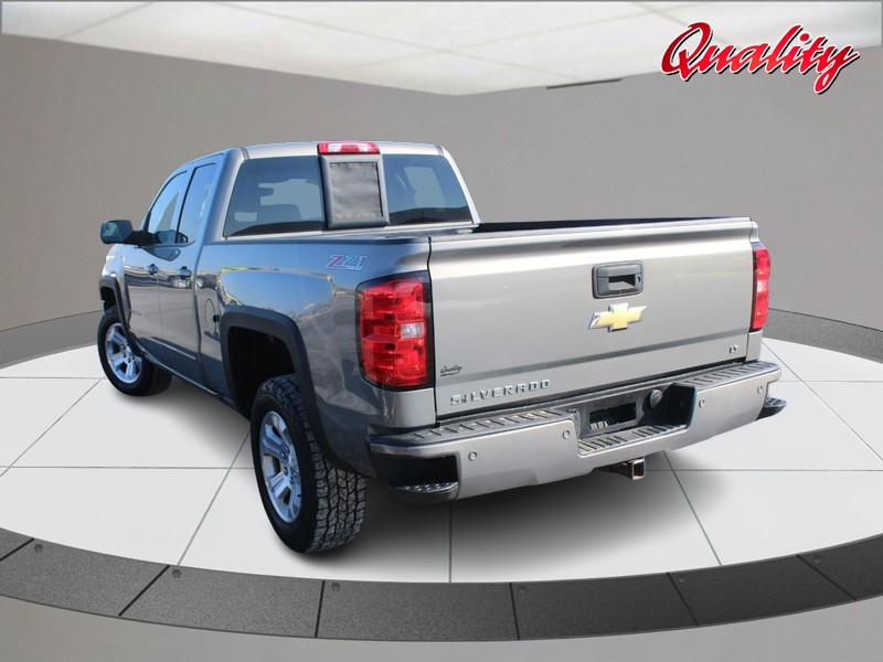 Chevrolet Silverado 1500 Vehicle Full-screen Gallery Image 05