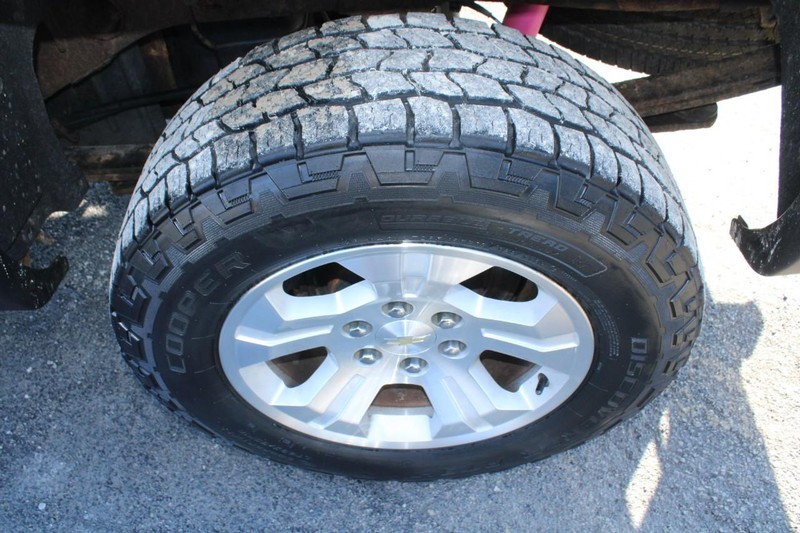 Chevrolet Silverado 1500 Vehicle Full-screen Gallery Image 07