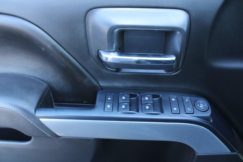 Chevrolet Silverado 1500 Vehicle Full-screen Gallery Image 09