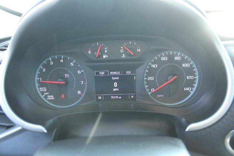 Chevrolet Malibu Vehicle Full-screen Gallery Image 18