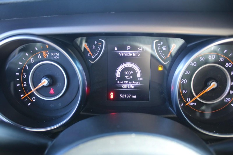 Jeep Wrangler Vehicle Image 17