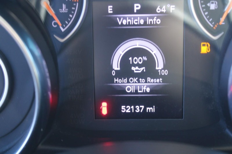 Jeep Wrangler Vehicle Image 18