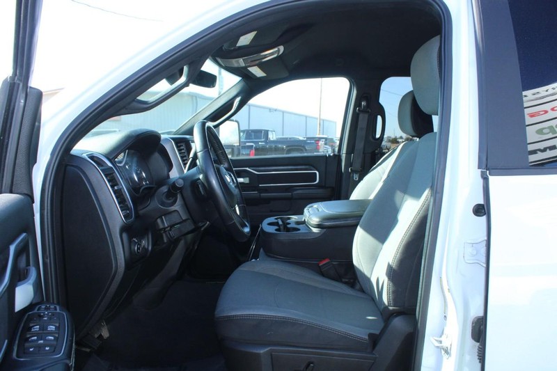 Ram 3500 Vehicle Image 08