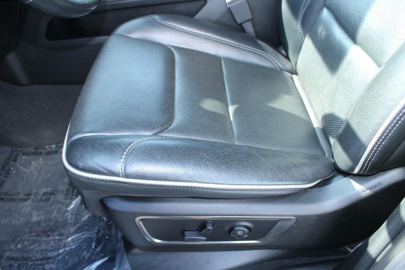 Ram 1500 Vehicle Image 15