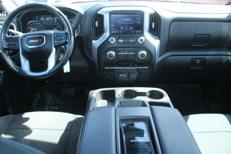 GMC Sierra 1500 Vehicle Image 11