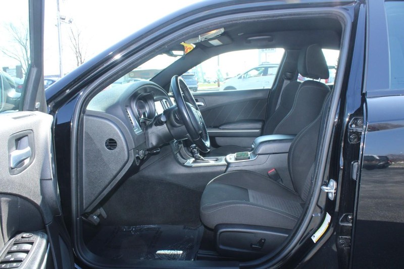 Dodge Charger Vehicle Image 08