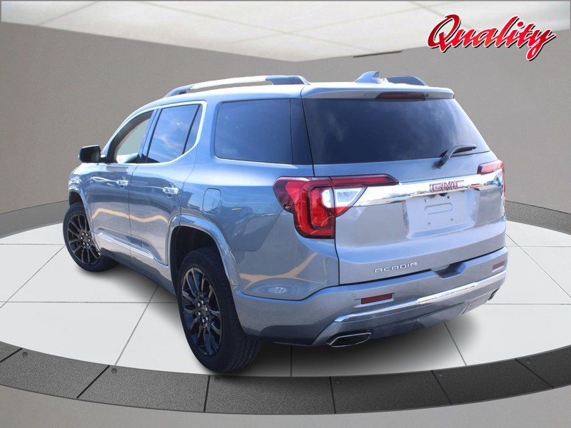 GMC Acadia Vehicle Image 05