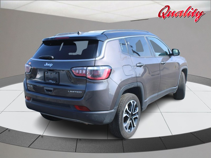 Jeep Compass Vehicle Image 03