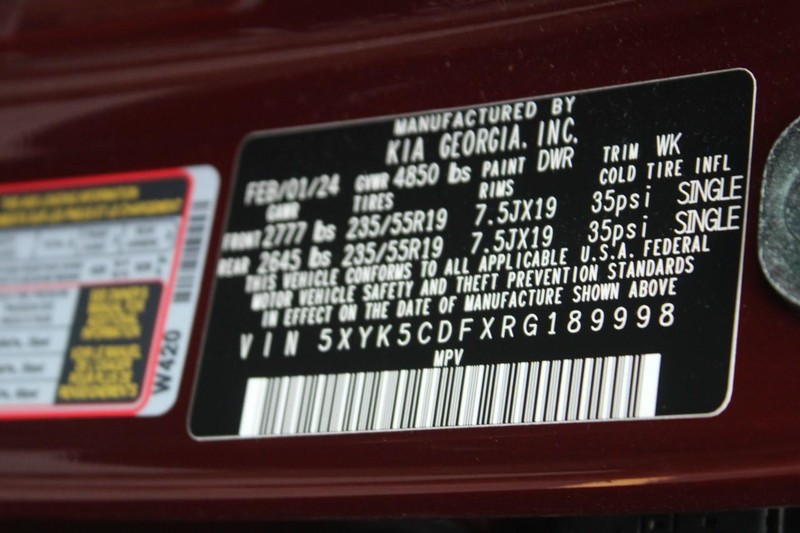 Kia Sportage Vehicle Image 17