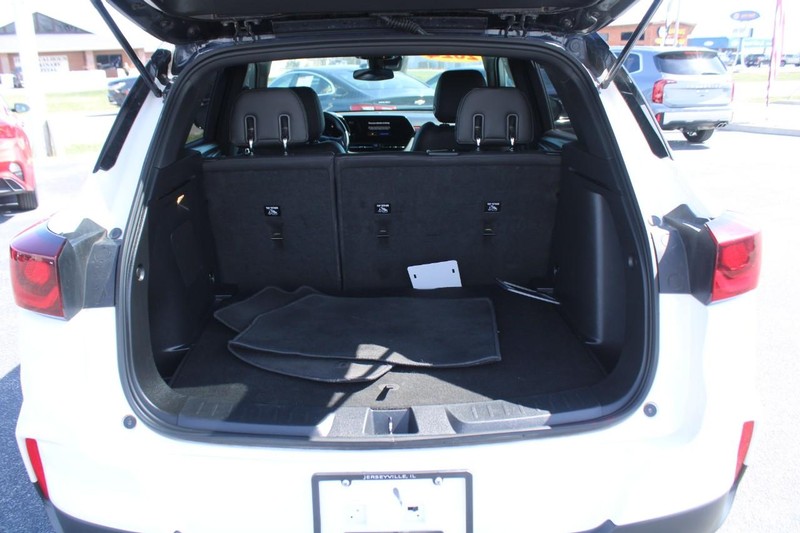 Chevrolet TrailBlazer Vehicle Full-screen Gallery Image 06