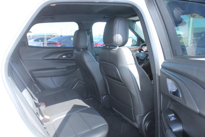 Chevrolet TrailBlazer Vehicle Full-screen Gallery Image 12