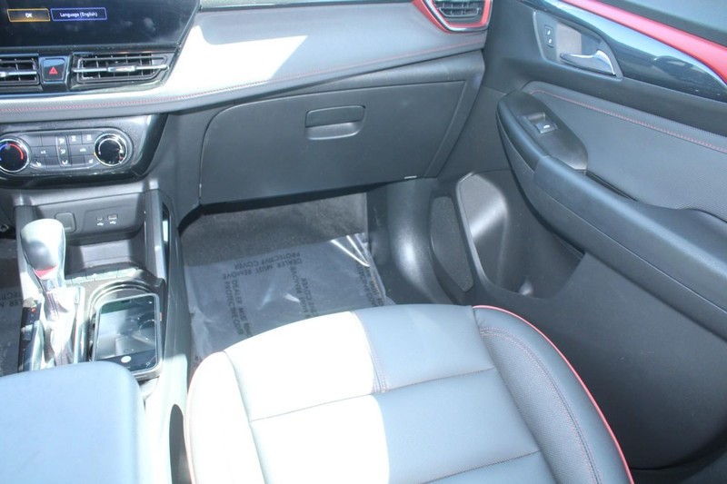 Chevrolet TrailBlazer Vehicle Full-screen Gallery Image 16