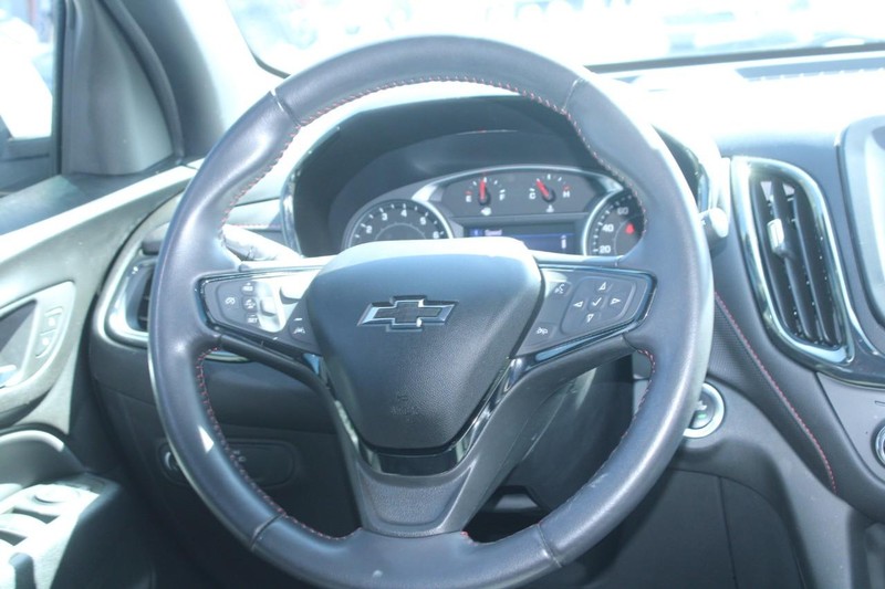 Chevrolet Equinox Vehicle Full-screen Gallery Image 14