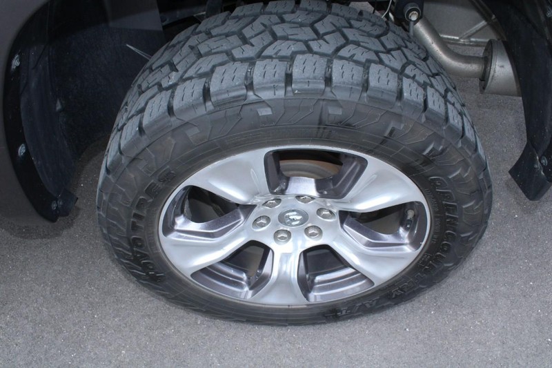 Ram 1500 Vehicle Image 07