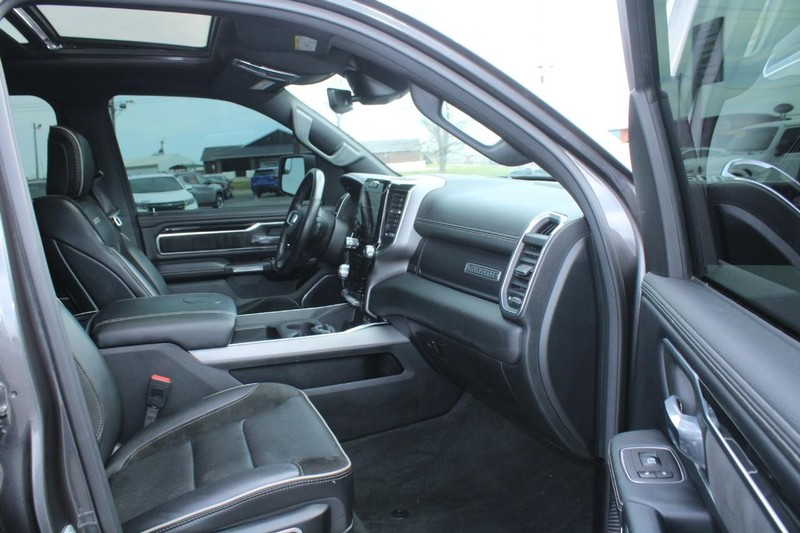 Ram 1500 Vehicle Image 11