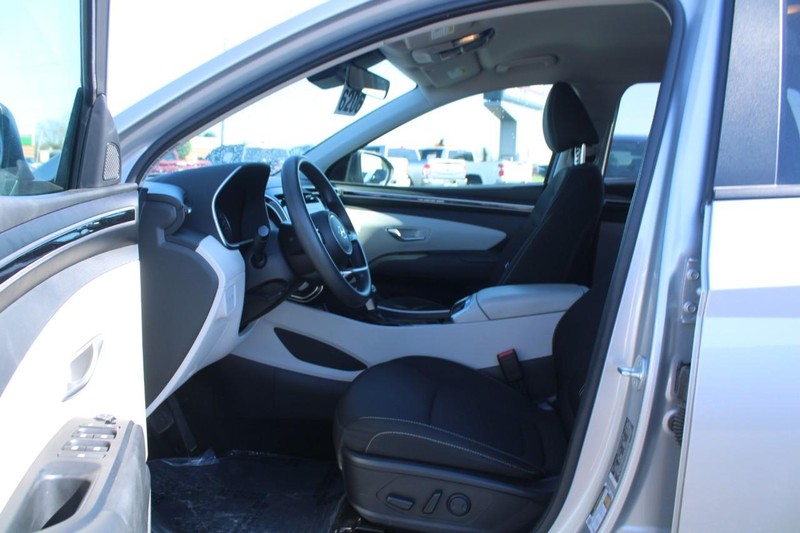 Hyundai Tucson Vehicle Image 08