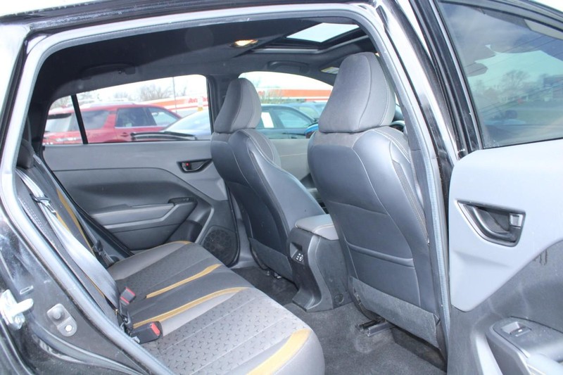 Subaru Crosstrek Vehicle Image 12
