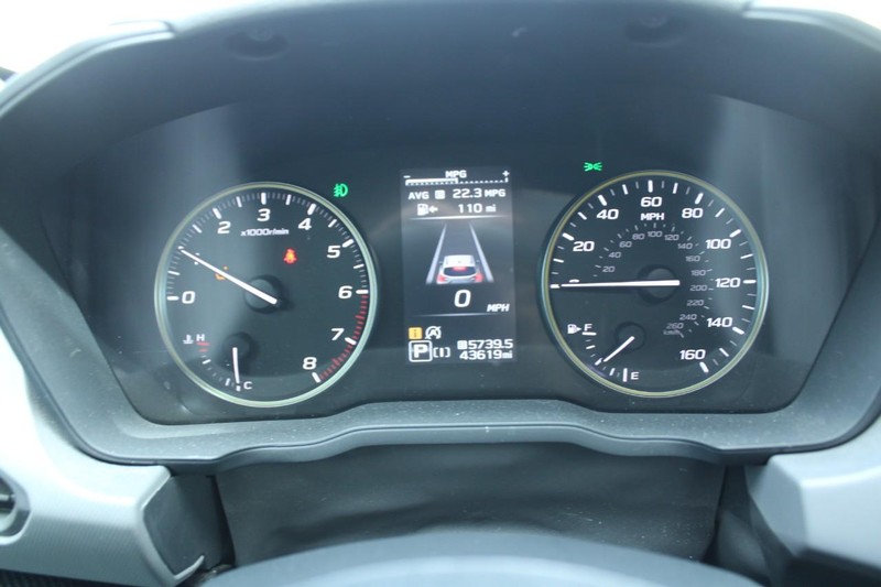 Subaru Crosstrek Vehicle Image 18