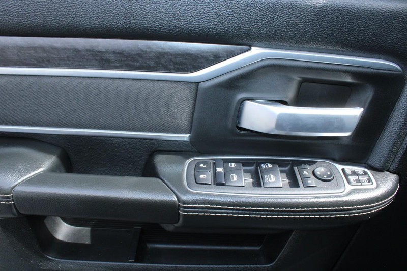 Ram 2500 Vehicle Image 09