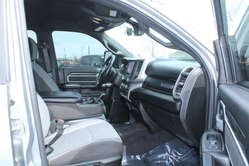 Ram 2500 Vehicle Image 11