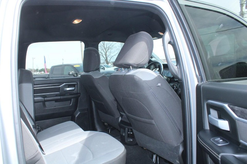 Ram 2500 Vehicle Image 12