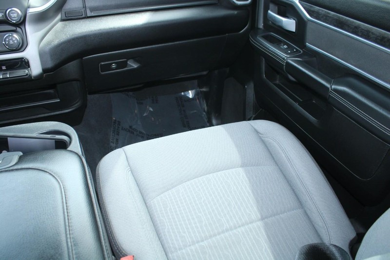 Ram 2500 Vehicle Image 16
