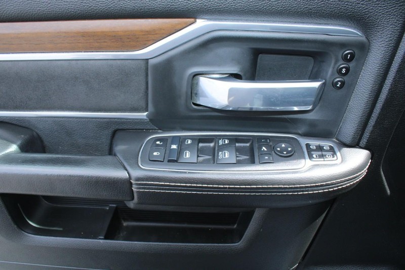 Ram 2500 Vehicle Image 09