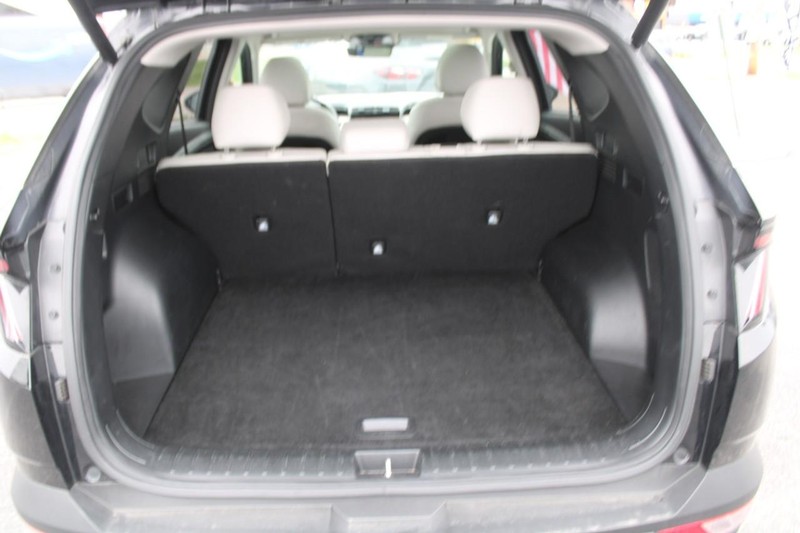Hyundai Tucson Vehicle Image 06