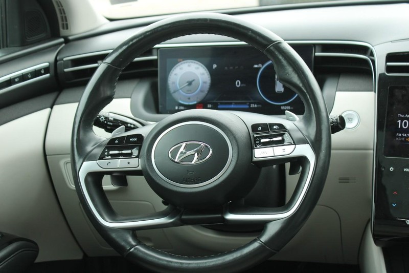 Hyundai Tucson Vehicle Image 14