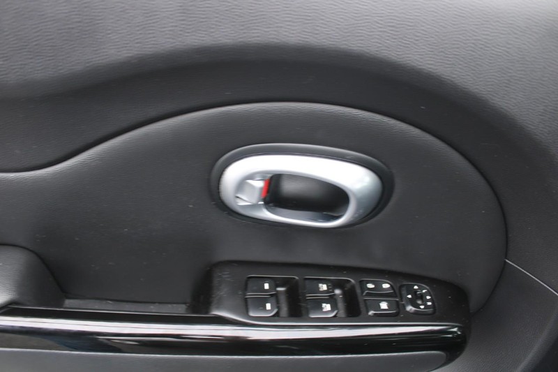 Kia Soul Vehicle Image 09