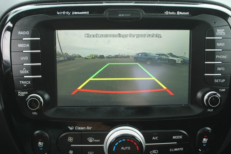 Kia Soul Vehicle Image 21