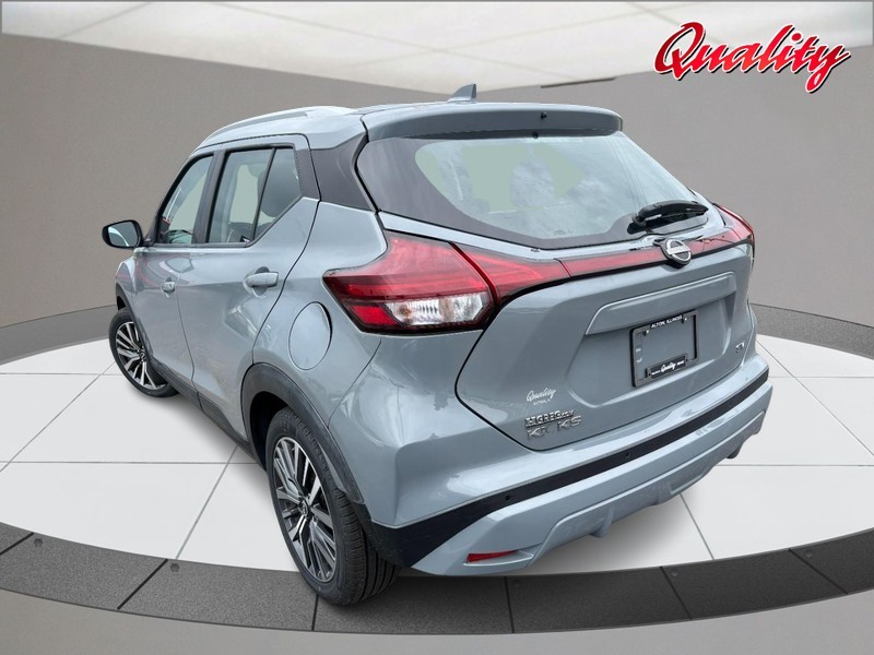 Nissan Kicks Vehicle Image 05