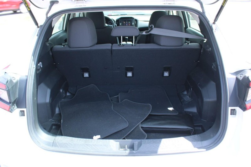 Subaru Impreza Vehicle Image 06