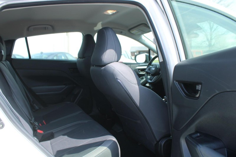 Subaru Impreza Vehicle Image 12