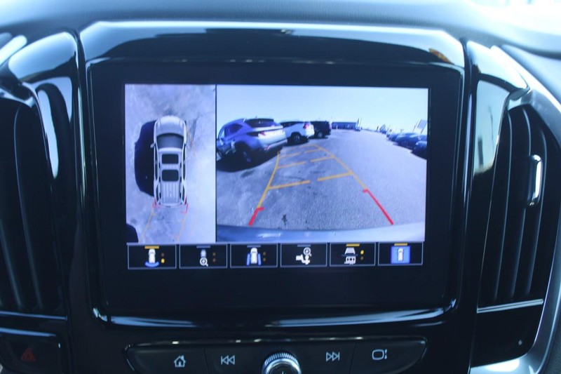 Chevrolet Traverse Vehicle Full-screen Gallery Image 21